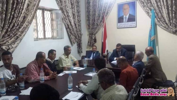 اجتماعاً للمسؤولين الإعلاميين بفروع المؤتمر بمديريات تعز برئاسة : جامل