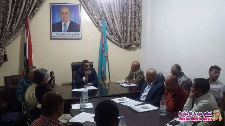 اجتماعاً للمسؤولين الإعلاميين بفروع المؤتمر بمديريات تعز برئاسة : جامل