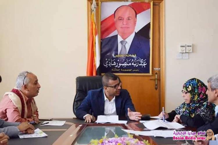 الوكيل جامل يناقش رؤية اعادة تشكيل الهيكل التنظيمي لصندوق النظافة والتحسين