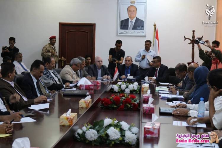 تنفيذي تعز يناقش الخطط والبرامج المتعلقة بسير العمل للعام الجاري 2019م