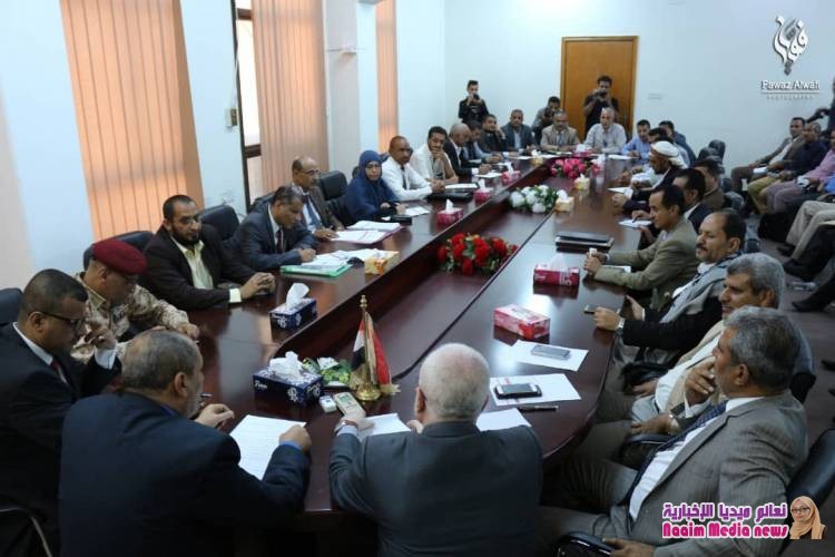 تنفيذي تعز يناقش الخطط والبرامج المتعلقة بسير العمل للعام الجاري 2019م