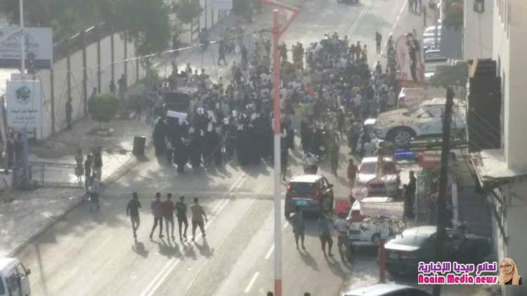 تواصل الاحتجاجات تنديدا بمقتل رأفت_دمبع