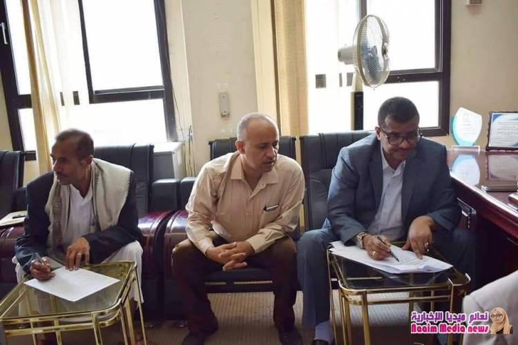 الوكيل جامل يلتقي مسؤولي المياه ويزور عدد من الآبار المتوقفة ويوجه بإعادة تشغيلها