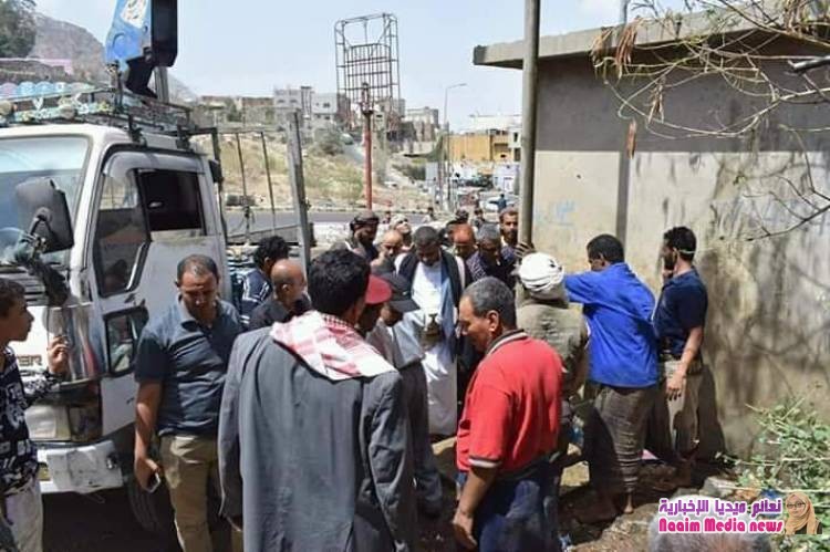 الوكيل جامل يدشن ضخ المياه لعدد من الاحياء السكنية ويطلع على التجهيزات لعدد من الابار في المدينة 