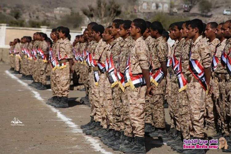 تعز : تخريج دفعة جديدة من منتسبي الجيش الوطني في اللواء 17 مشاة