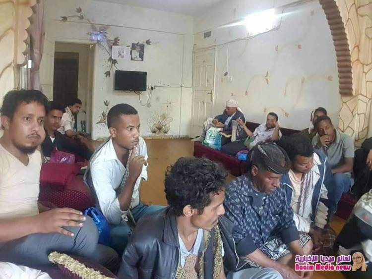 بعداضرابهم عن العمل عمال النظافة في منزل جامل 