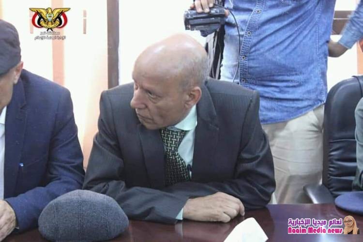 المحافظ شمسان: تعز تعشق  الدولة وسنعمل مع الجميع