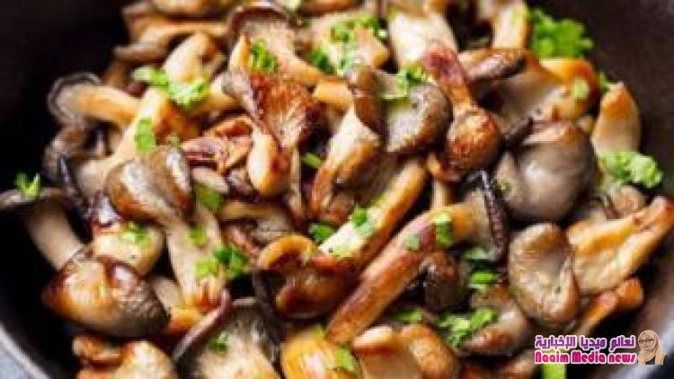 تناول الفطر مرتين أسبوعيا قد "يقلل خطر تدهور صحة دماغ" لدى المسنين