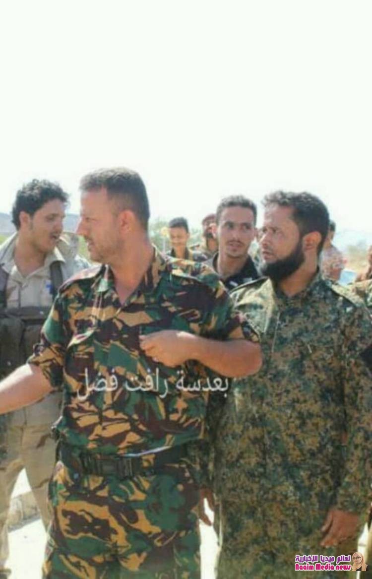 مدير عام شرطة محافظة الضالع يعزي اسرة الشيخ صالح عبدالكريم الحميدي بمقتل  ابنهم 