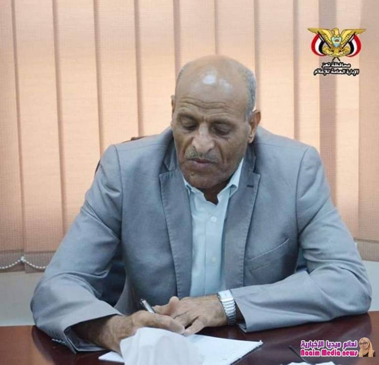 محافظ تعز :  استقرار الأمن والتحرير وإعلاء سيادة القانون أولويات المحافظة