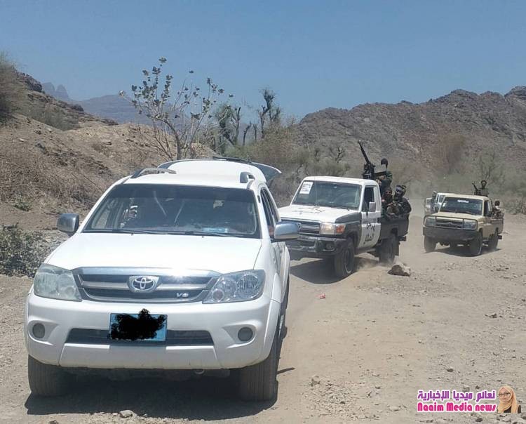 مدير عام امن وشرطة محافظة الضالع يزور جبهة العود ويشكر منتسبيها على الانتصارات   