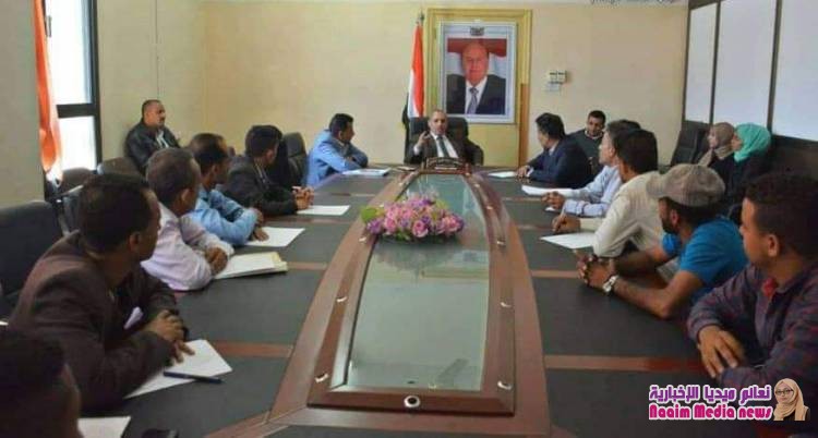وكيل أول محافظة تعز يؤكد على أهمية توحيد قنوات الإعلام في المحافظة 
