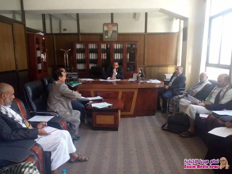 وكيل المحافظة ( عون ) يلتقي بمدراء عموم المديريات الواقعة في نطاق إشرافه 