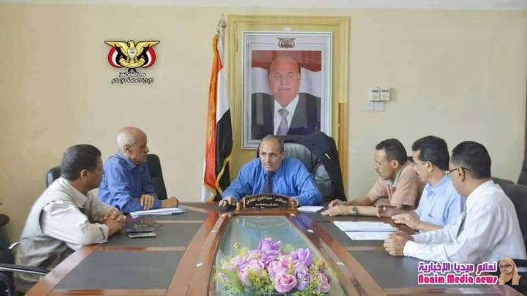 وكيل أول محافظة تعز يؤكد على أهمية التنسيق بين المكاتب الخدمية