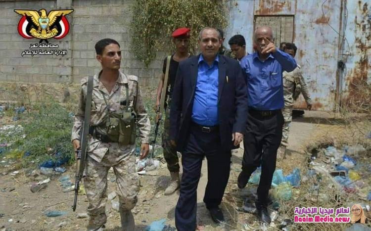 وكيل أول محافظة تعز يؤكد على أهمية التنسيق بين المكاتب الخدمية