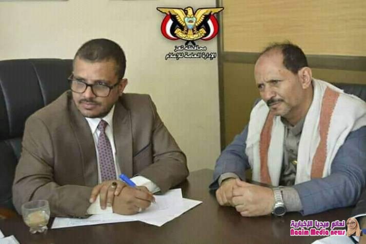 الوكيل جامل يناقش سير أداء العمل التربوي في مديريات المدينة 