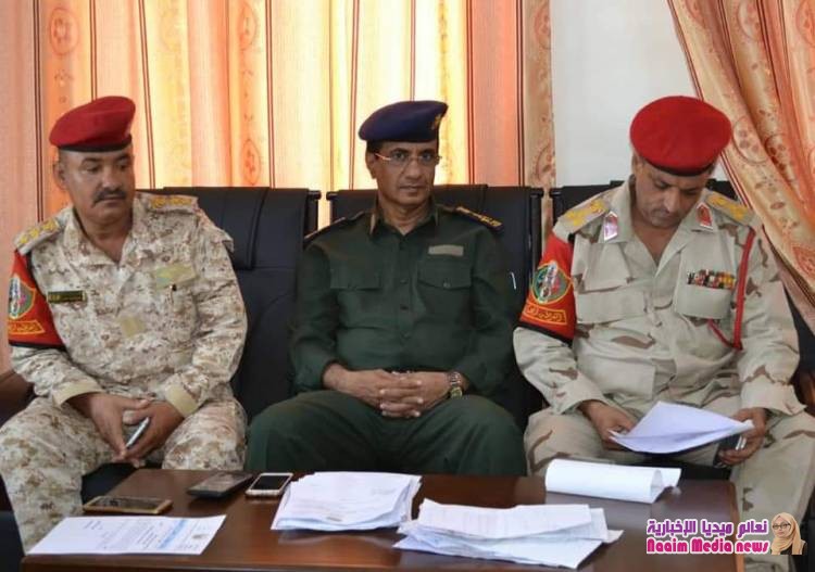 مدير عام شرطة محافظة تعز يلتقي بقائد الشرطة العسكرية ويناقشون القضايا الأمنية  
