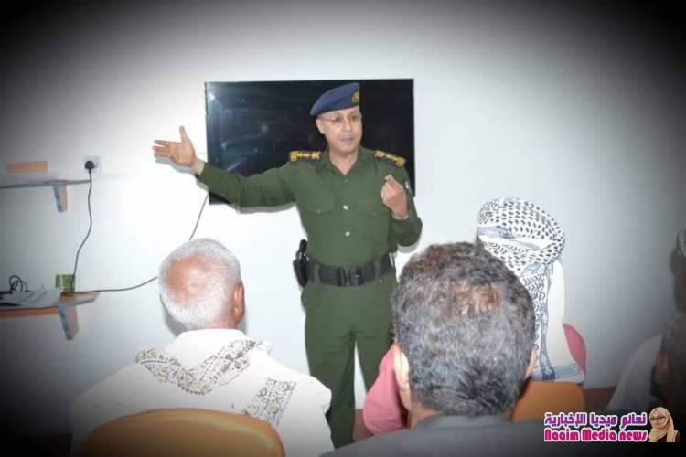 اختتام دورة تدريبية لعدد 50 عاقل في مديريات مدينة تعز 