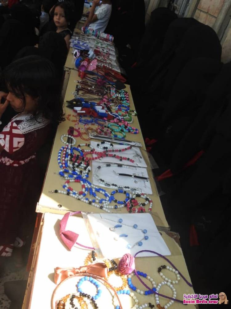 بحضور مدير عام المديرية....تخرج 106متدربة من الدورات المتخصصة في المهارات الحياتية بجبل حبشي.