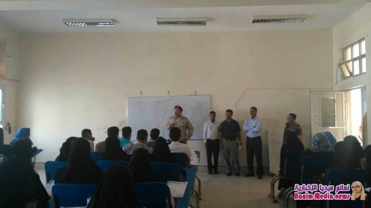 تحت شعار الجيش والشعب يدآواحدة لدحرالإنقلاب