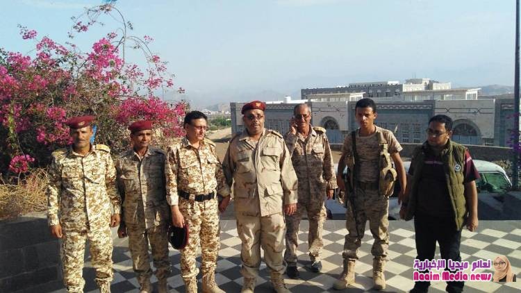 تحت شعار الجيش والشعب يدآواحدة لدحرالإنقلاب