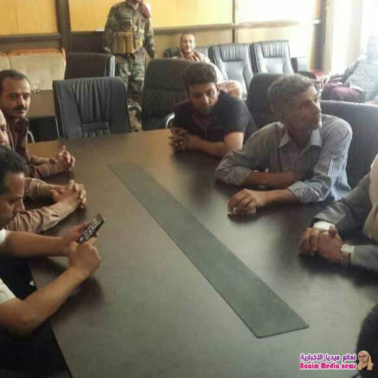 الوكيل جامل يلتقي بعدد من  التجار . 