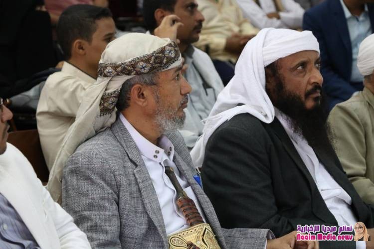 صور للحفل الختامي الذي اقامته جمعية معاذ العلمية   وكيل أول محافظة تعز يكرم عدداً من حفظة القرآن الكريم بالمحافظة