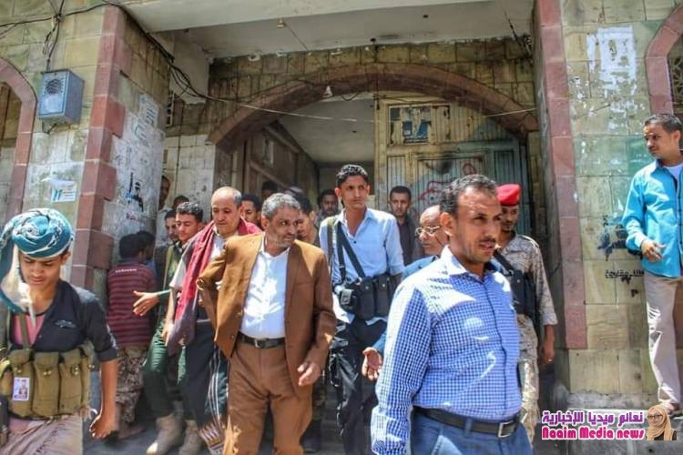 وكيل أول المحافظة يزور المدينة القديمة ويؤكد التزام السلطة المحلية بتوفير الخدمات الأساسية فيها