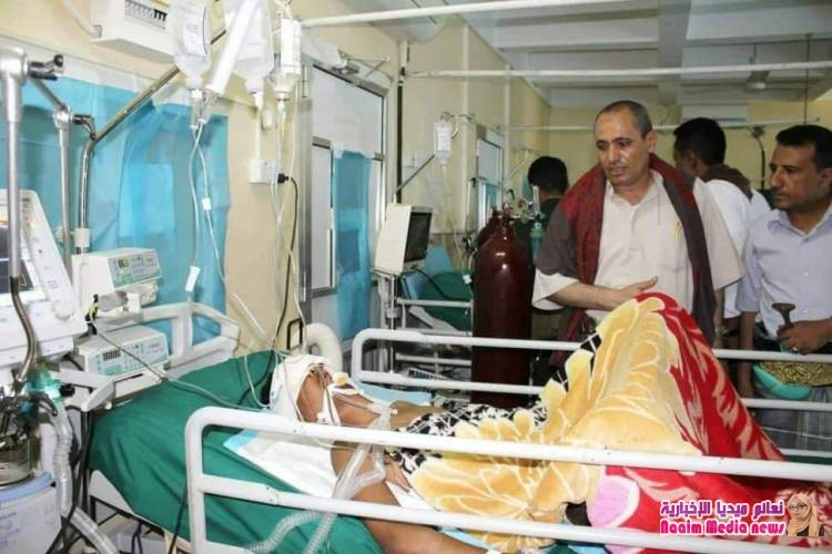 وكيل أول المحافظة يزور الجرحى في عدد من مستشفيات المدينة ويطمئن على صحتهم 