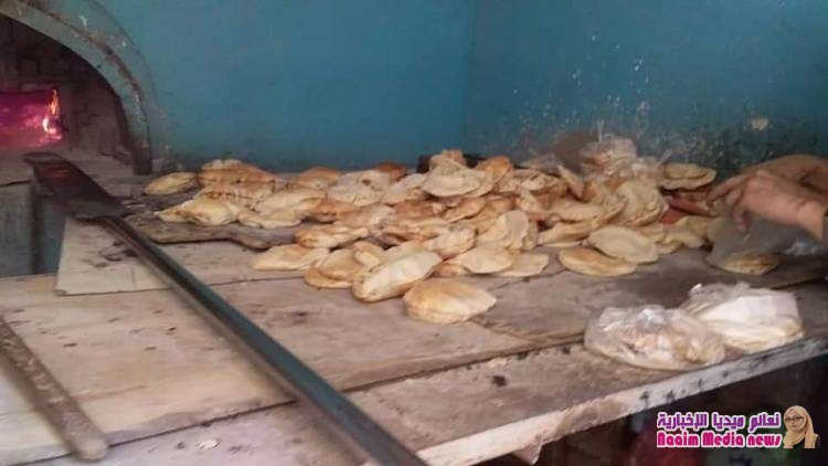  الصناعة والتجارة تغلق عدد من المخابز والأفران المخالفة بمدينة تعز