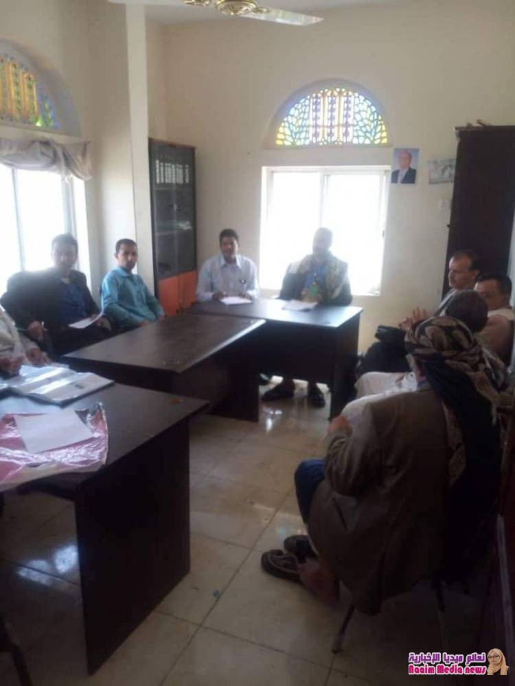 المكتب التنفيذي بمديرية شرعب السلام يعقد إجتماعه الدوري الرابع للعام 2019 م 