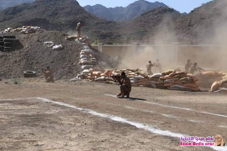 اللواء 17 مشاة يحتفي بتخرج دفعة جديدة من منتسبيه 