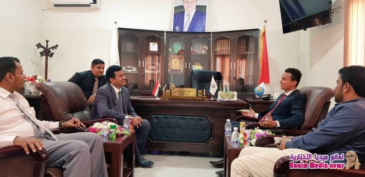 العرادة يلتقي السروري في مكتب رئيس جامعة إقليم سبأ 