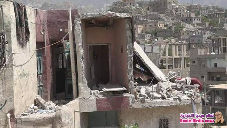 سقوط قذيفة لمليشيا الحوثي الى حارة الجشاش بوادي القاضي