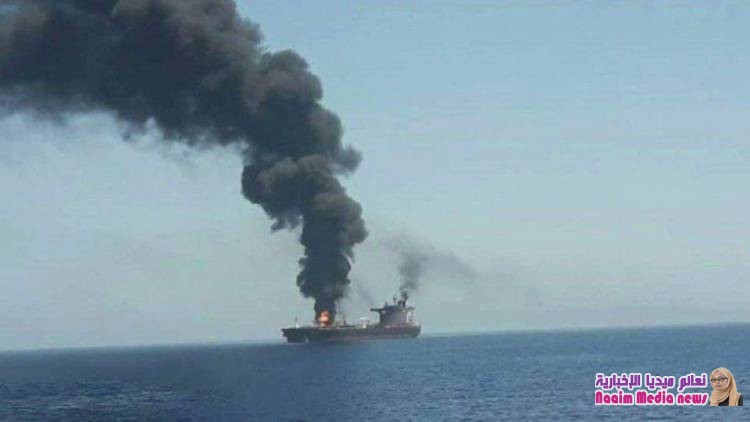 رويترز: إصابة ناقلة نفط بطوربيد في خليج عمان