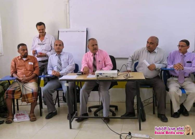 مكتب التربية ينظم ورشة تدريبية لرؤساء المراكز الإختبارية للمرحلة الثانوية