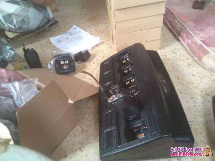 ضبط اجهزة اتصال لاسلكي عملياتي كانت في طريقها للعاصمة عدن 