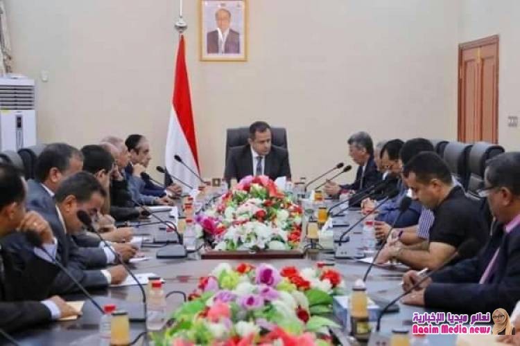 حفاظا على الاقتصاد الوطني و عملته المحلية و للحد من نشاط السوق السوداء و لضمان عدم تكرار ازمات المشتقات النفطية في جميع محافظات الجمهورية.