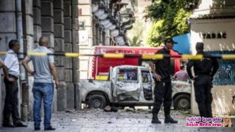 مقتل شرطي وإصابة ثمانية آخرين في تفجيرين "انتحاريين" في قلب العاصمة تونس