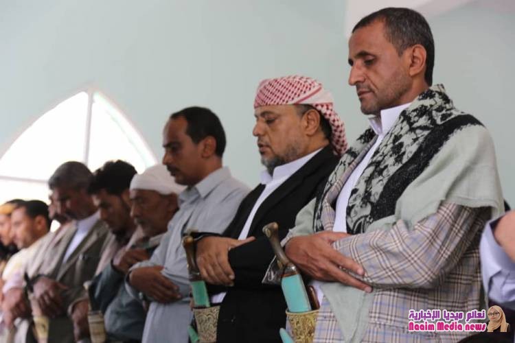 مدير عام المديرية يفتتح مسجد الفرقان بعزلة القحاف