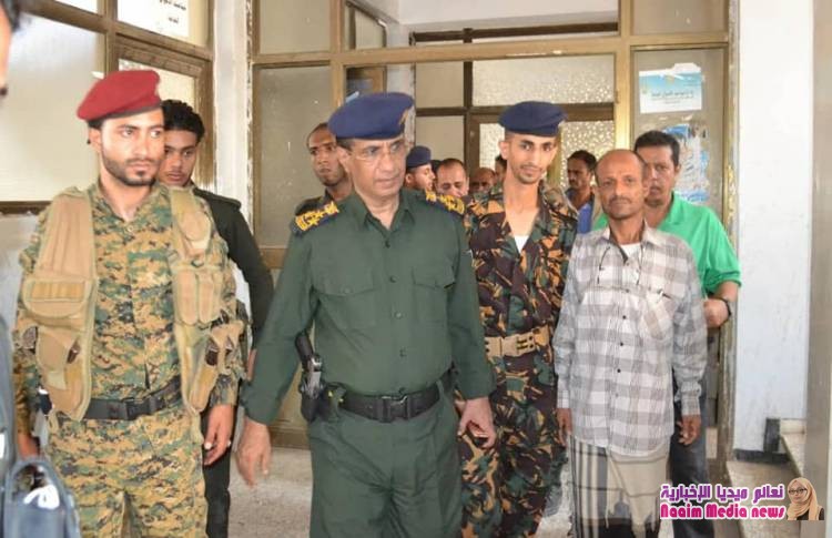 مدير عام شرطة محافظة تعز يتفقد المركز التدريبي لشرطة  الدوريات ومبنى البحث الجنائي 