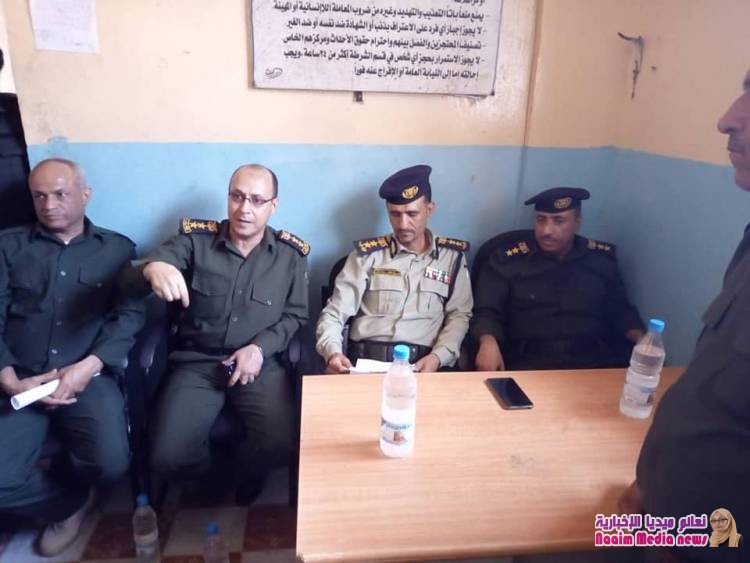 اللجنة القيادية بشرطة تعز تواصل نزولها الميداني وتزور قسم شرطة ٢٦ سبتمبر .