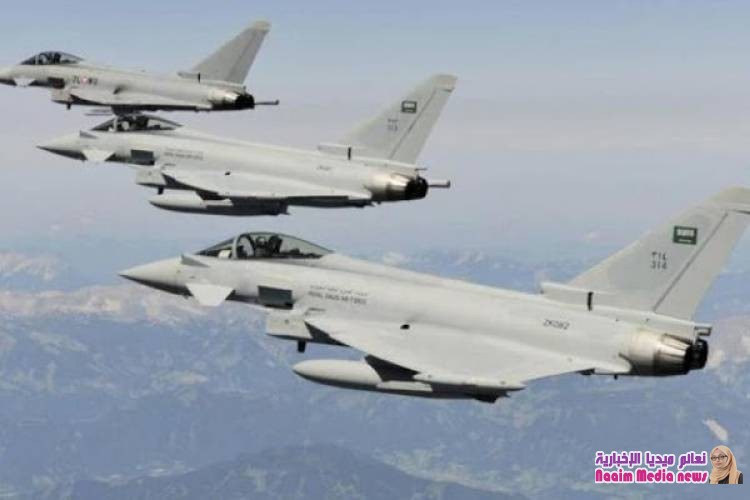 مقاتلات التحالف تستهدف تجمعات للمليشيات وتدمّر منصات إطلاق صواريخ بمديرية عبس