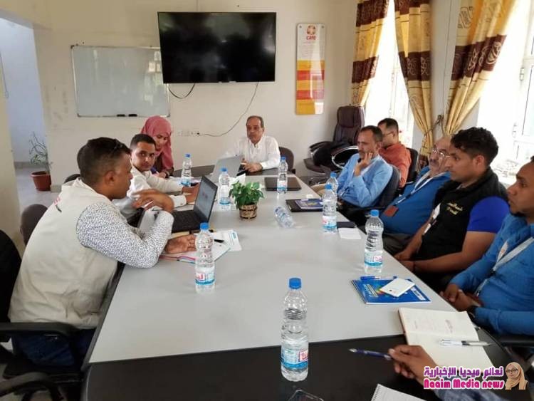 مكتب الصحة يدير اجتماعاً موسعاً لعنقود المنظمات العاملة في القطاع الصحي والإصحاح البيئي بتعز