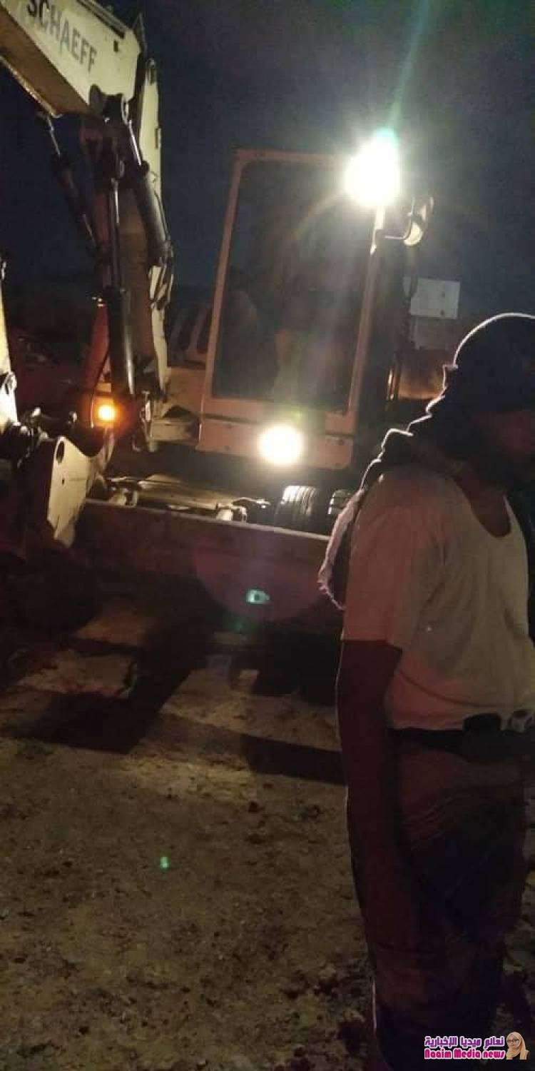 تفجر أنبوب مياه يوقف الكهرباء (وقائيا) في محطة شهيناز بعدن