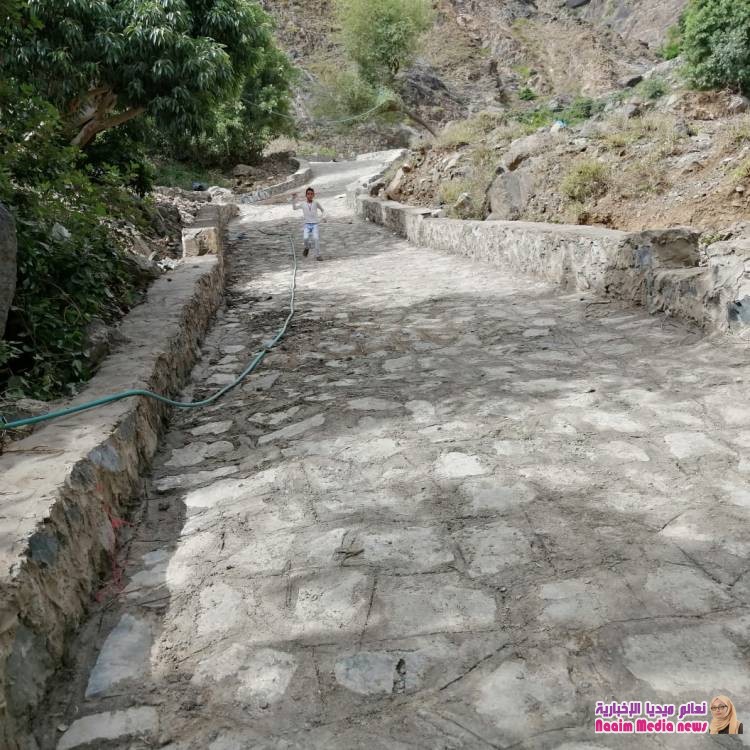 بجهود مجتمعية ...إفتتاح عدداً من المشاريع التنموية والمبادرات المجتعية بقرى عزلة بني بكاري بمديرية جبل حبشي.