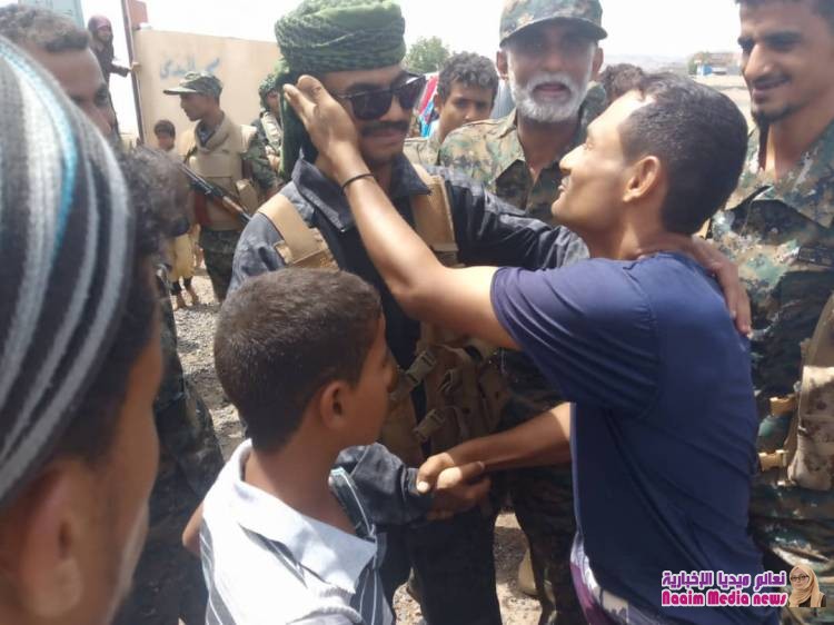 نائب قائد الحزام الأمني والتدخل السريع م/ أبين  يستلم مقر القوات الخاصة 