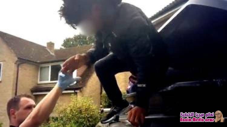 صبي "مصري" يصل إلى بريطانيا مختبئا في صندوق سيارة قادمة من فرنسا