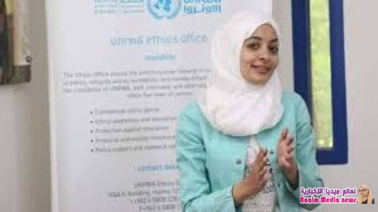 مترجمة لغة الإشارة السورية التي جعلت مساعدة الصم قضية حياتها