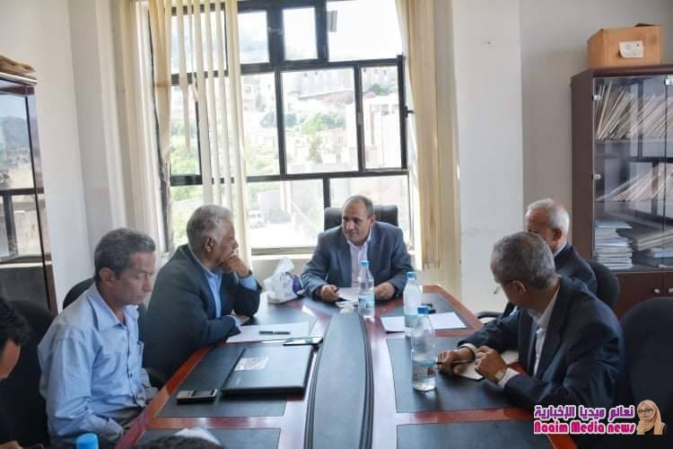 إحالة قضايا فساد ومخالفات للقضاء بمحافظة تعز